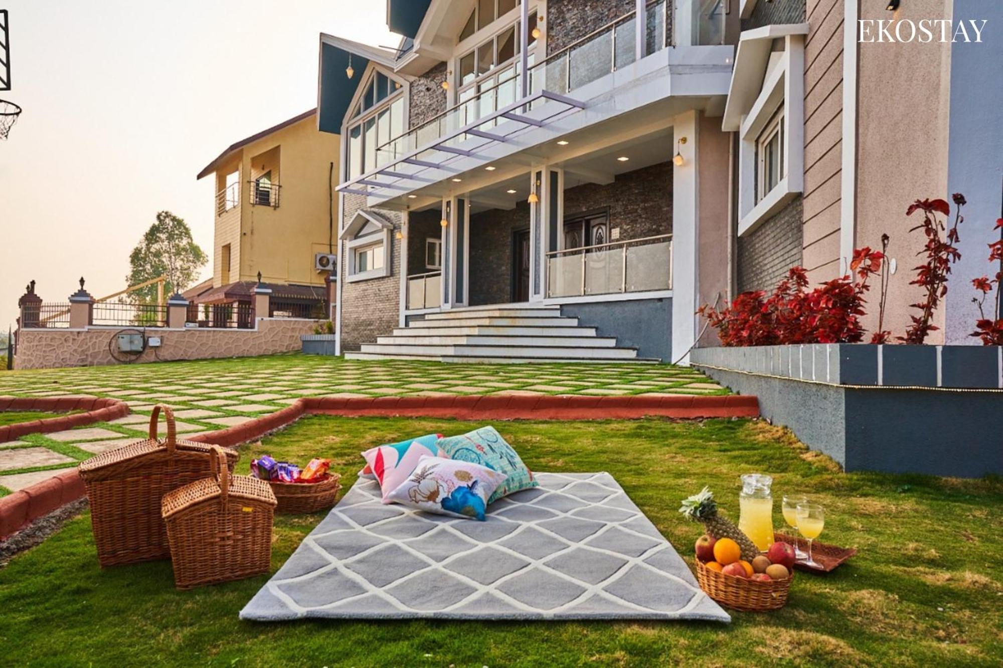 Ekostay Luxe - Highland Villa Панчгани Экстерьер фото